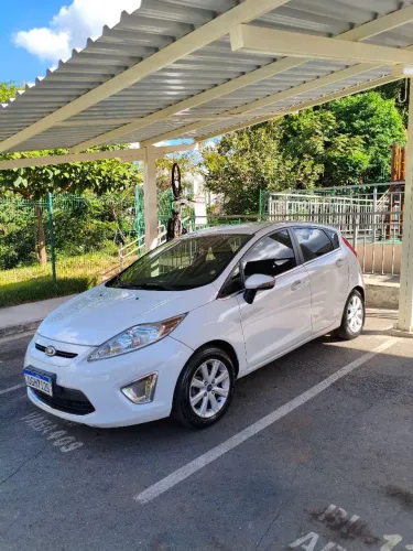 Ford Fiesta SE 1.6 16V Flex 5P 2012