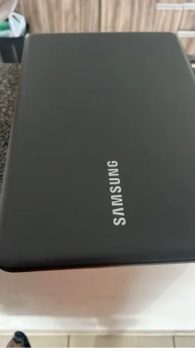 VENDO NOTEBOOK SEMINOVO