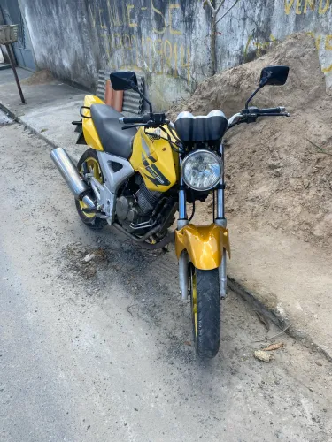 Cbx Twister a venda
