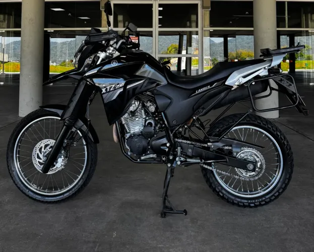 Vendo Yamaha Lander 250 2022/2022