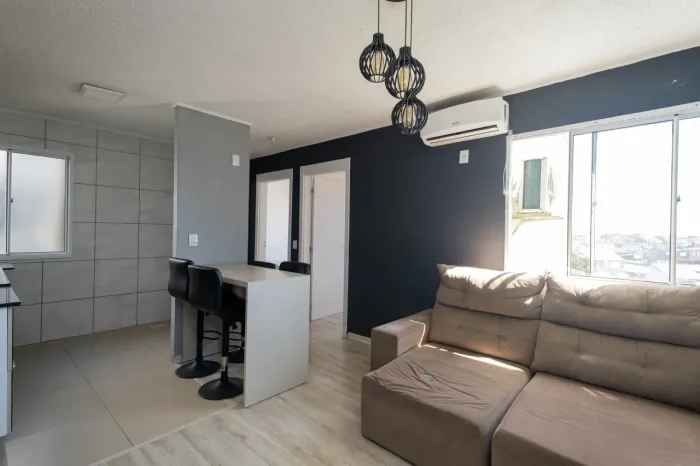 Apartamento Semimobiliado de 2 Dormitórios para Aluguel no Fragata em Pelotas RS, com Conf