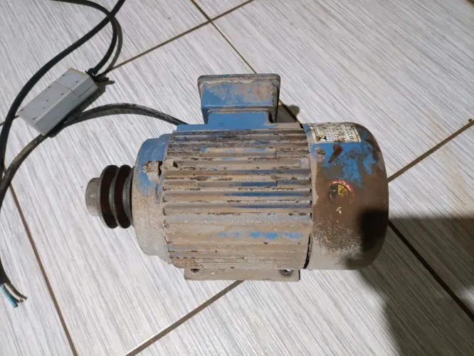 Motor 3cv baixa rotação trifassico motor todo revisado
