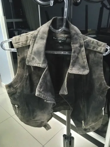 Colete jeans Le Lis Blanc.