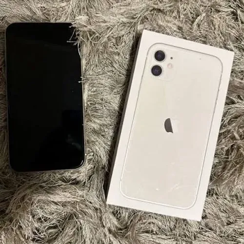Iphone 11 impecável