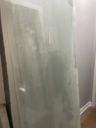 Box para Banheiro (vidros e metais)