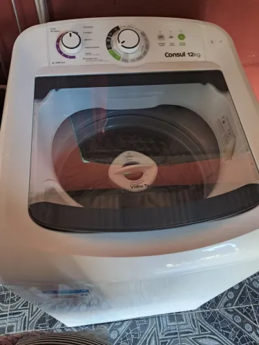 Vendo máquina de lavar 1 mês só de uso