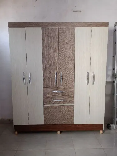 Guarda roupa usado ENTREGO E MONTO