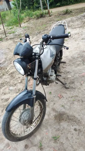 Titan 150 de leilão moto bateu pegou econômica oportunidade