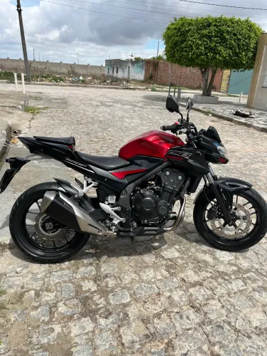 Moto muito nova !!Para pessoas egigentes