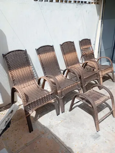 Vendo jogo de cadeira de terraço