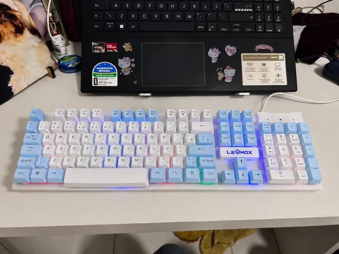 TECLADO MECÂNICO RGB