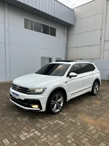 Volkswagen Tiguan Allspac R-line 350 TSI 2.0 4X4 2019