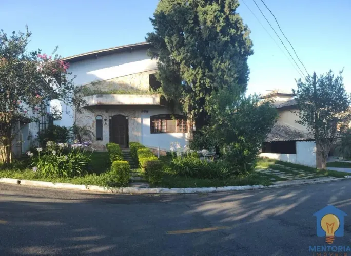 Casa com 3 dormitórios à venda, 310 m² por R$ 1.400.000 - Granja Viana - Nova Higienópolis