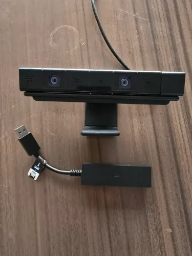 Câmera PS4 - Adaptador para PS5 - Usada