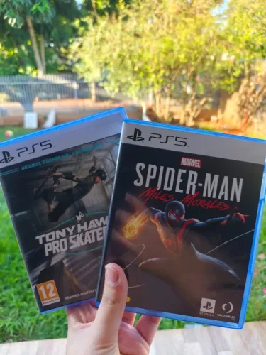 Vendo esses dois jogos de ps5 500R$ usado o de skate nunca foi usado e o do miranha 1 vez