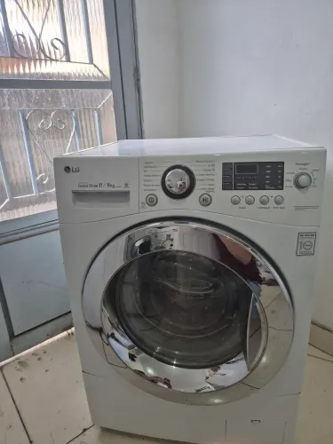 Oportunidade!!! Lava e seca LG 11kg