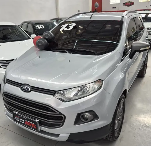 Ford Ecosport Freestyle 1.6 16V Flex 5P 2013
