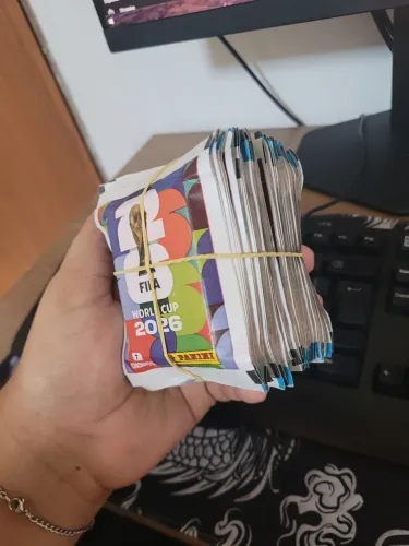 kit 58 pacotes de figurinha copa 2026