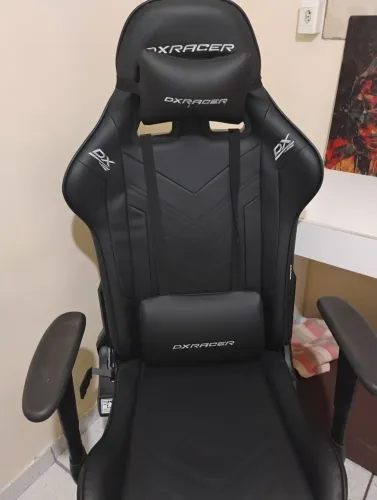 Cadeira gamer DXRACER nova