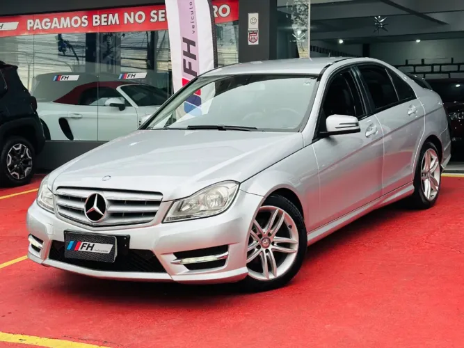 Mercedes-Benz C-180 CGI Sport 1.6 TB 16V 156cv Aut. 2014