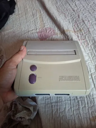 Super nintendo com defeito