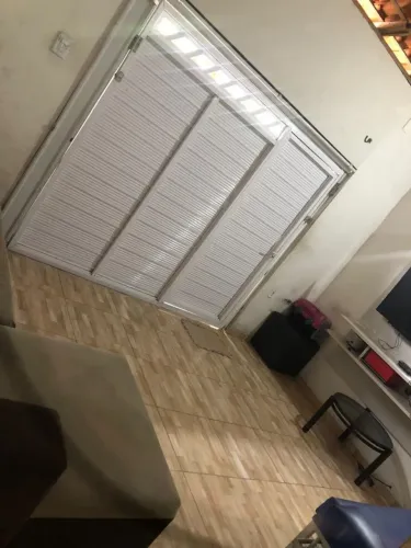 Vendo com urgência casa no anjo da guarda