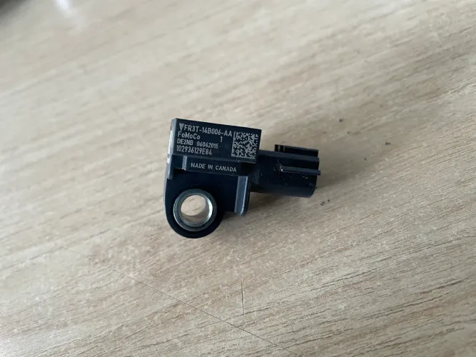Sensor de colisão New Fiesta 2015 fr3t-14b006-aa