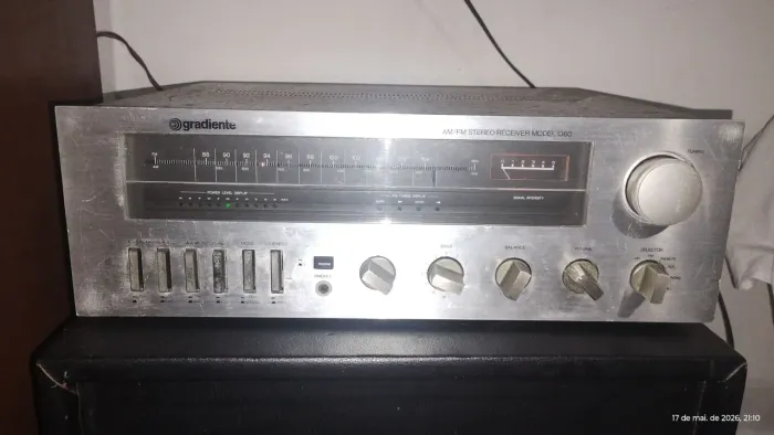 Vendo um receiver Gradiente,am e FM, stereo modelo 1360