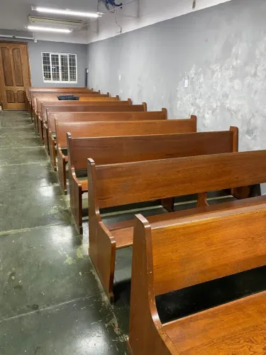Bancos de igreja