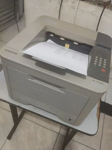 Impressora laser 750 reais 