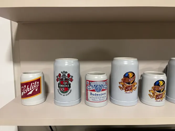 Canecos de chopp Ceramarte marcas cerveja Budweiser, Heineken, Schlitz, Beck´s, Löwenbräu