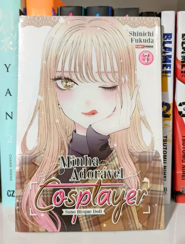 Sono Bisque Doll: Minha adorável cosplayer vols 7, 9 e 10