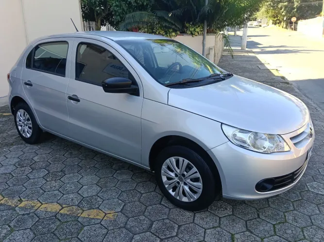 Volkswagen Gol Geração V 1.0 8V MI Total Flex Mec. 4P 2013