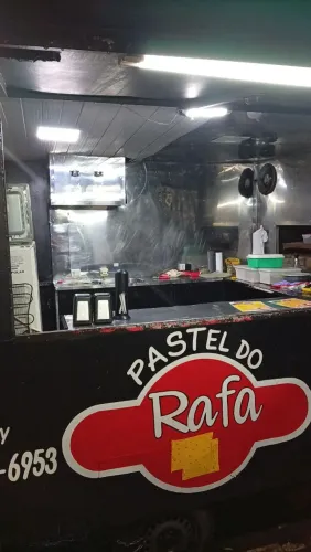 VENDO OU ARRENDO TRILLER COMPLETO SO ENTRAR E TRABALHAR...JA COM CLIENTES PONTO MUITO BOM