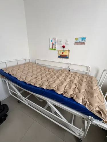 Colchão Pneumático Dellamed seminovo