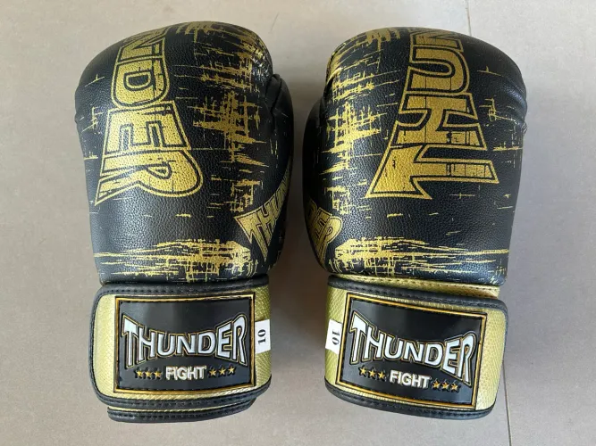 Luvas de boxe/MuayThai Thunder Fight