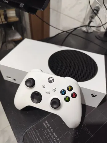 Xbox series S - 512gb - 1 controle