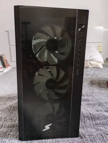 Vendo CPU nova