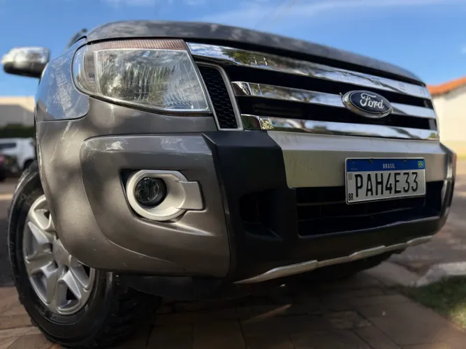 Ford Ranger Limited 3.2 20V 4X4 CD Aut. Dies. 2015