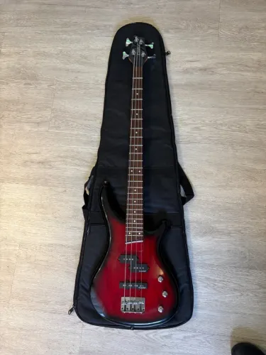 Contrabaixo Condor XB224