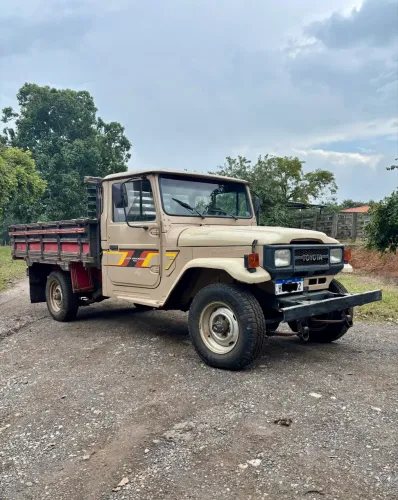 Toyota Band.Picape Chassi Longo Diesel 1989