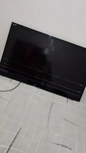 Vendo TV Samsung 43 polegadas (Não é Smart) está funcionando