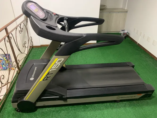 Esteira Moviment LX 150