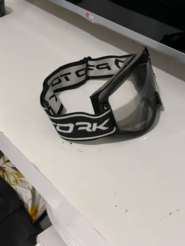 Vendo óculos de trilha pro toro