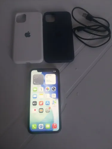 iPhone 11, 64Gb, Cor Preta.