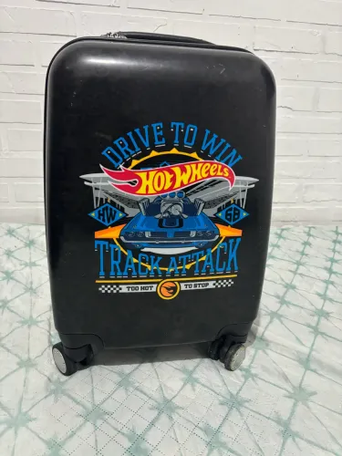 Mala pequena Hot Wheels nova