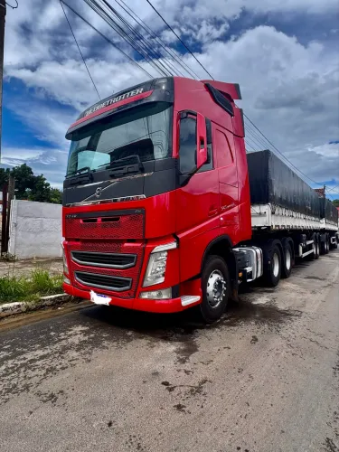 CAVALO 6X4 FH540 2021
