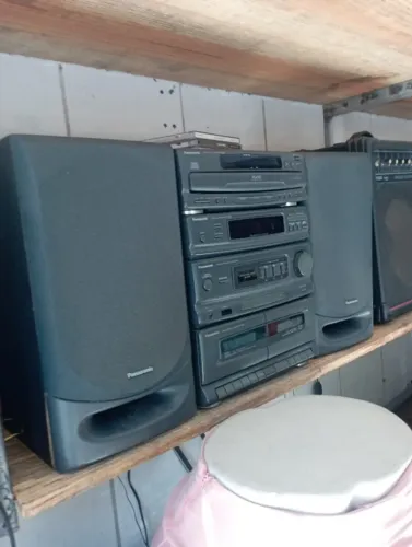 (Cód 057) Aparelho de Som Panasonic 3 em 1 Funcionando tudo, toca muito alto