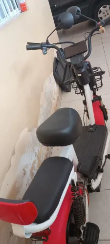 Vendo bicicleta elétrica sem bateria