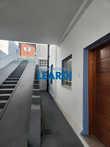 CASA ASSOBRADADA - VILA IPOJUCA - SP